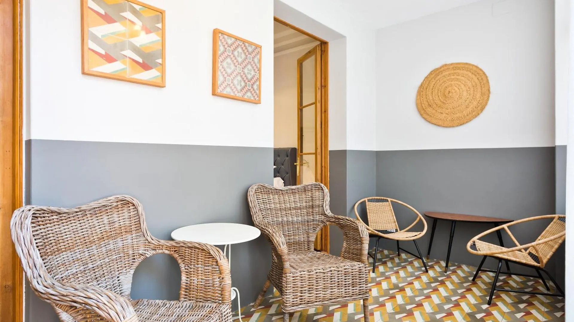 Verdaguer Apartments By Central Barcelona