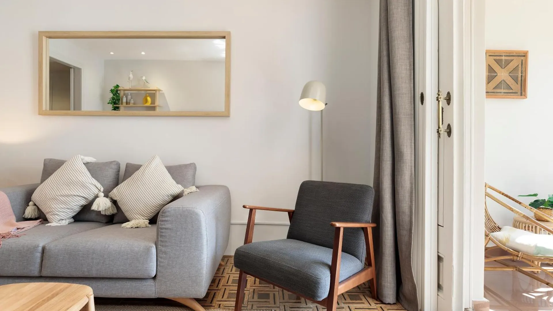 Verdaguer Apartments By Central Barcelona
